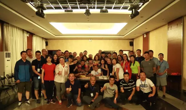 ó��EMBA2016�괺������չѵ��ͬ�ʹ������ᾫ����Ƭ