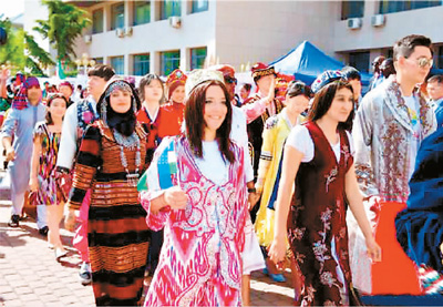 对外经贸大学国际文化节拉开帷幕